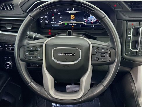 Used 2023 GMC Yukon Denali w/ Denali Reserve Package image 36