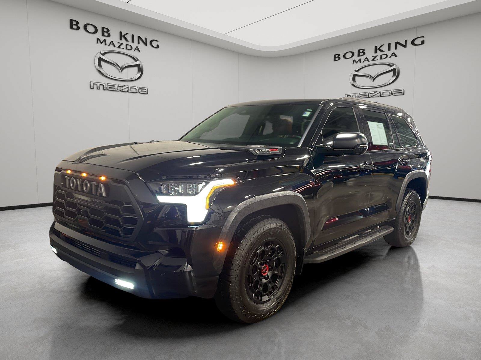 Used 2025 Toyota Sequoia TRD Pro AWD/4WD image 1