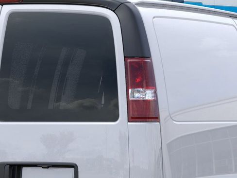New 2025 Chevrolet Express 2500 image 11