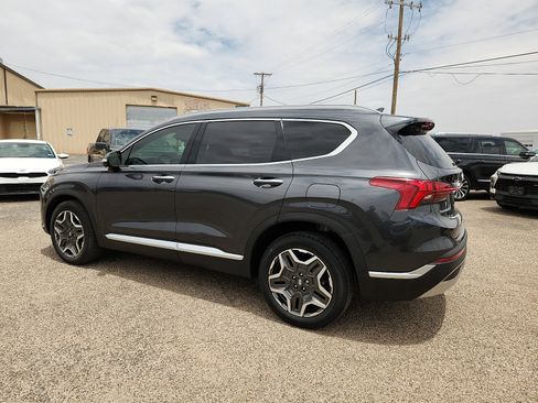 Used 2023 Hyundai Santa Fe Limited FWD image 4