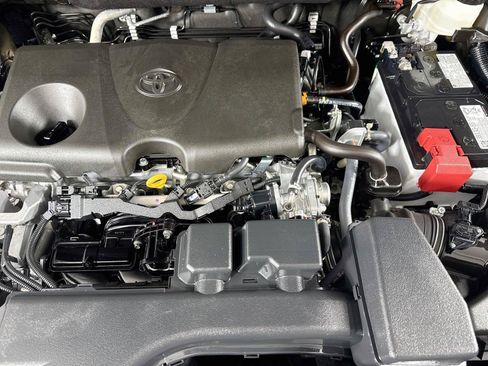 Certified 2025 Toyota RAV4 XLE FWD image 43