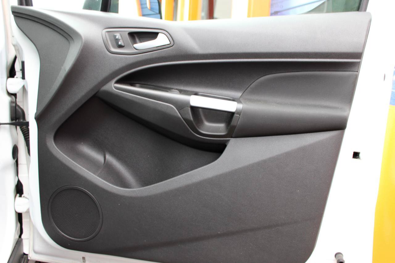 Used 2015 Ford Transit Connect XLT FWD image 40