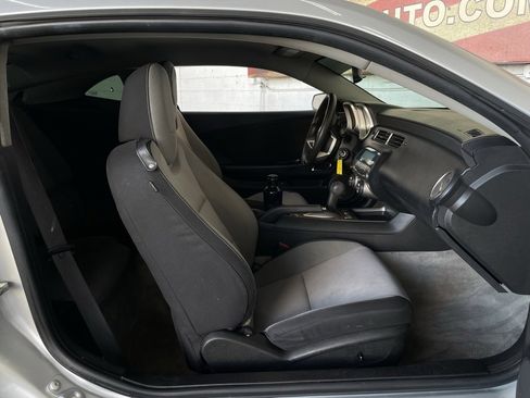 Used 2010 Chevrolet Camaro LT image 12