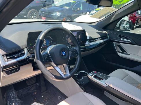 Used 2024 BMW X1 xDrive28i AWD/4WD image 22