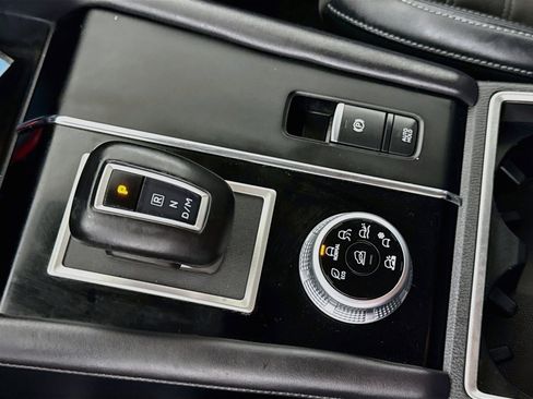 Used 2023 Mitsubishi Outlander SE AWD/4WD image 20