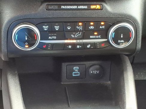 Certified 2023 Ford Escape Active AWD/4WD image 17