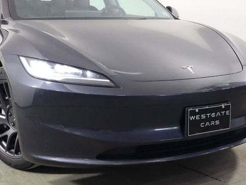 Used 2024 Tesla Model 3 Long Range AWD/4WD image 40