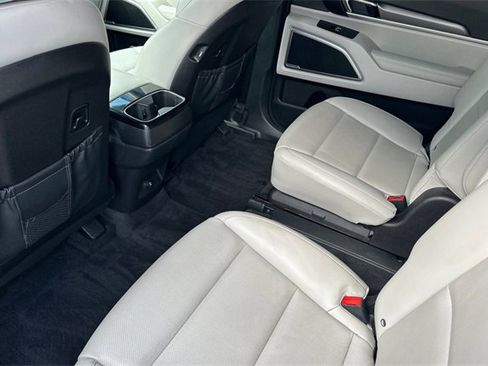 Used 2021 Kia Telluride S image 15