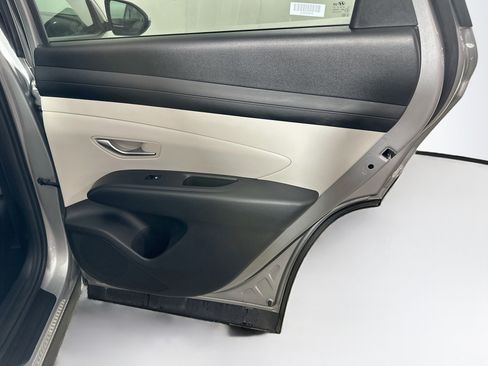 Used 2025 Hyundai Tucson SEL FWD image 30