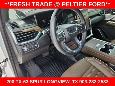 Used 2026 GMC Acadia Denali Ultimate w/ LPO, Floor Liner Package AWD/4WD image 22