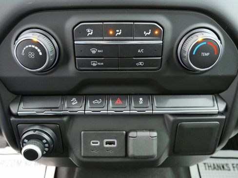 Used 2021 Chevrolet Silverado 1500 Custom Trail Boss image 29