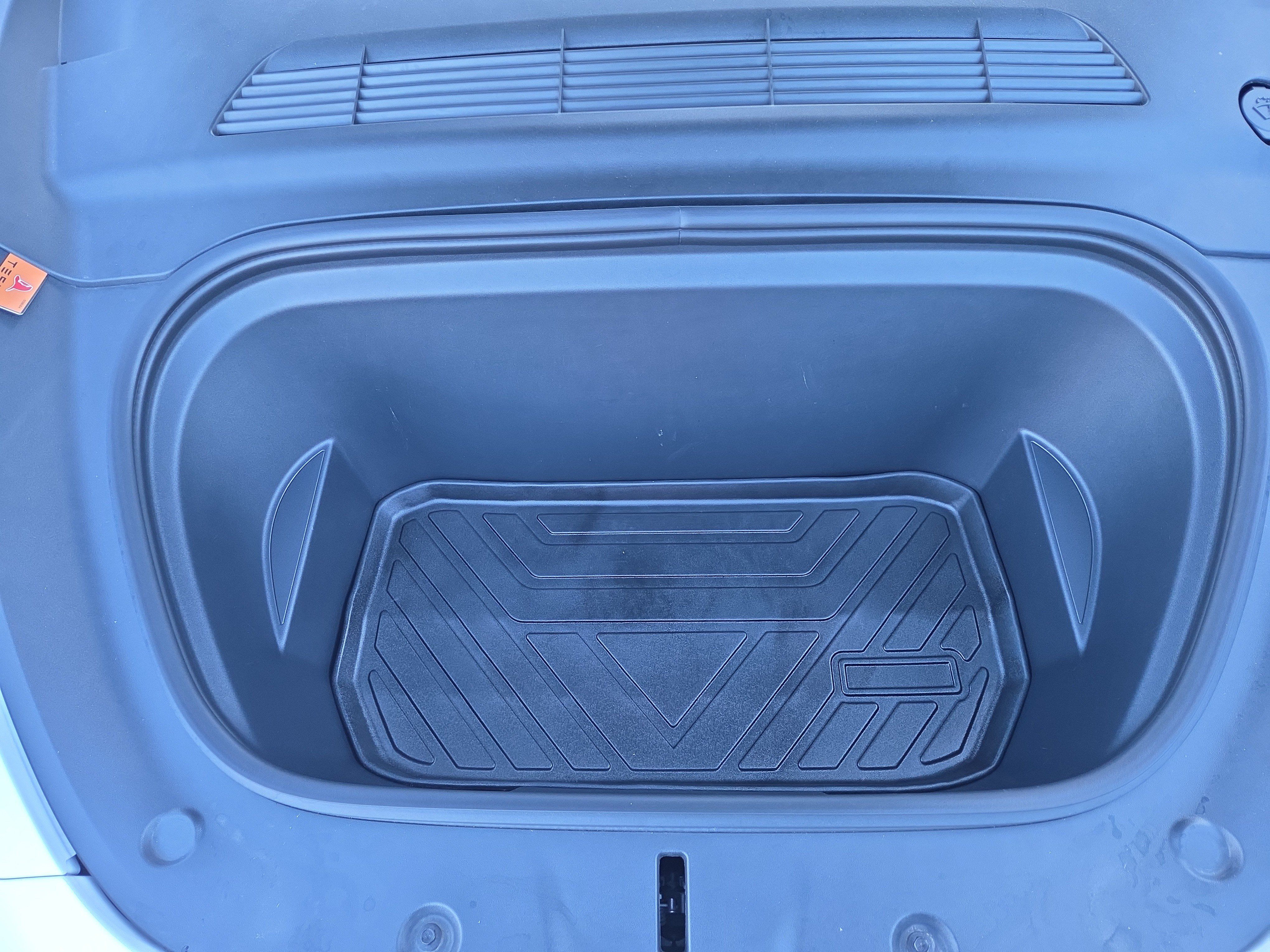 Used 2023 Tesla Model Y AWD image 27