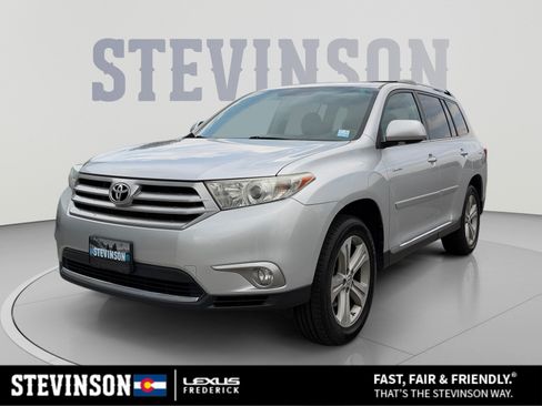 Used 2012 Toyota Highlander Limited w/ Tow Pkg AWD/4WD image 1