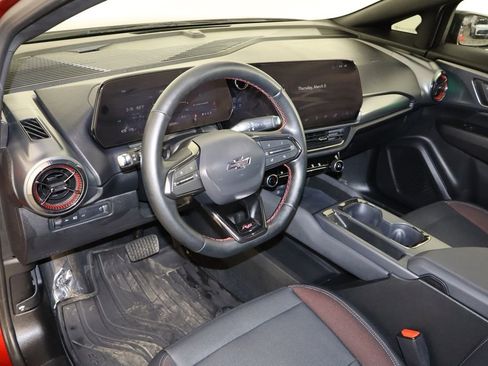 Used 2024 Chevrolet Equinox EV RS w/ LPO, Trailering Package image 25