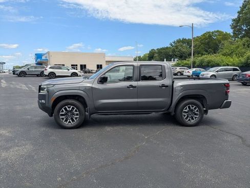 Used 2024 Nissan Frontier SL AWD/4WD image 12