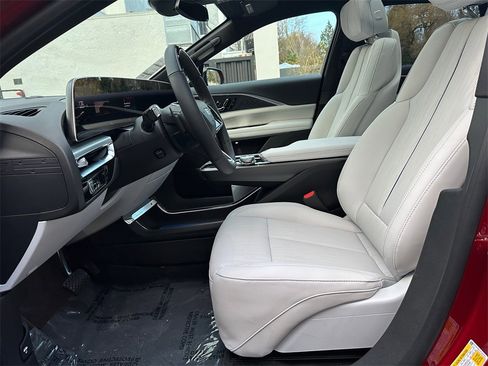 New 2026 Cadillac Lyriq Sport image 19