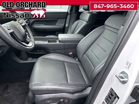 Used 2025 Hyundai Santa Fe Calligraphy AWD/4WD image 12
