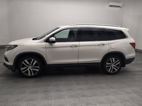 Used 2016 Honda Pilot Touring image 2