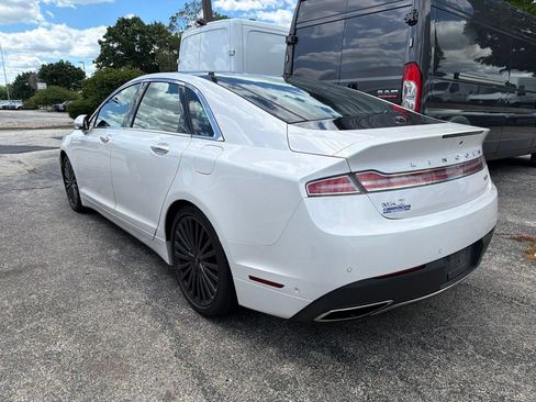 Used 2017 Lincoln MKZ Reserve w/ Luxury Package FWD image 7