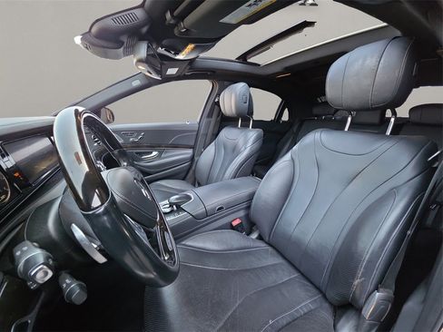 Used 2014 Mercedes-Benz S 550 Sedan image 18