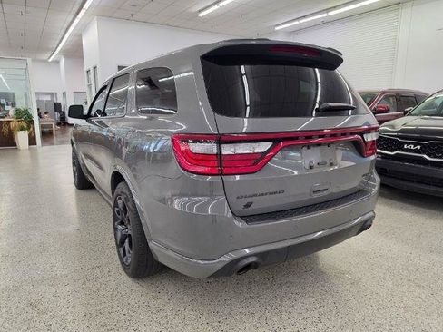 Used 2022 Dodge Durango SRT w/ Technology Group AWD/4WD image 7