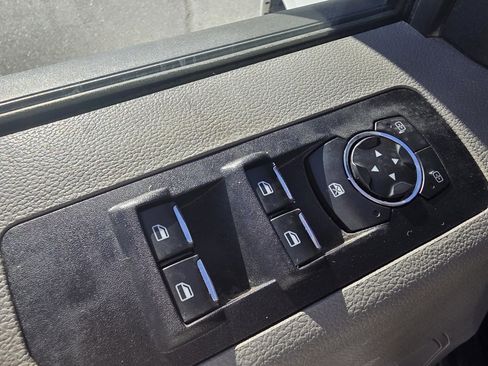 Used 2020 Ford F150 XLT w/ Equipment Group 302A Luxury image 11