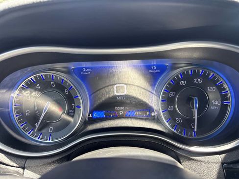 Used 2021 Chrysler 300 S RWD image 27