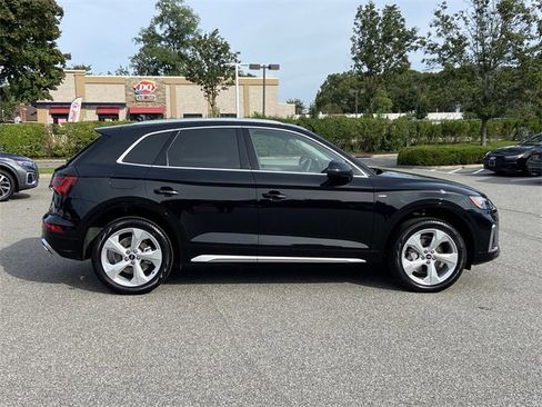 Certified 2025 Audi Q5 2.0T Premium Plus w/ Premium Plus Package image 5