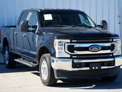 Used 2022 Ford F250 XL w/ STX Appearance Package image 46