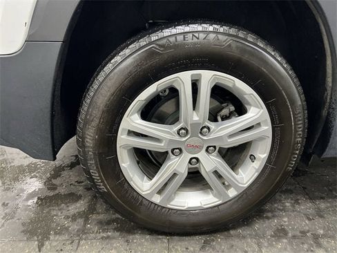 Certified 2024 GMC Terrain SLE image 32