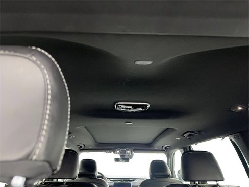 Used 2024 Jeep Grand Cherokee L Limited w/ Luxury Tech Group II image 80