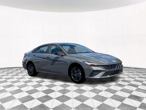 New 2026 Hyundai Elantra Sport image 15