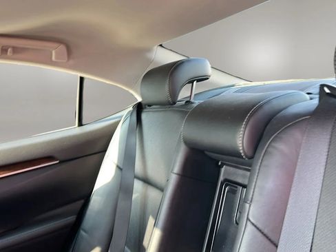 Used 2015 Lexus ES 350 w/ Luxury Package image 36