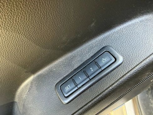 Used 2016 Chevrolet Suburban LTZ image 14