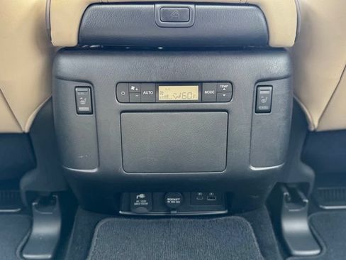 Used 2024 Nissan Armada Platinum AWD/4WD image 37