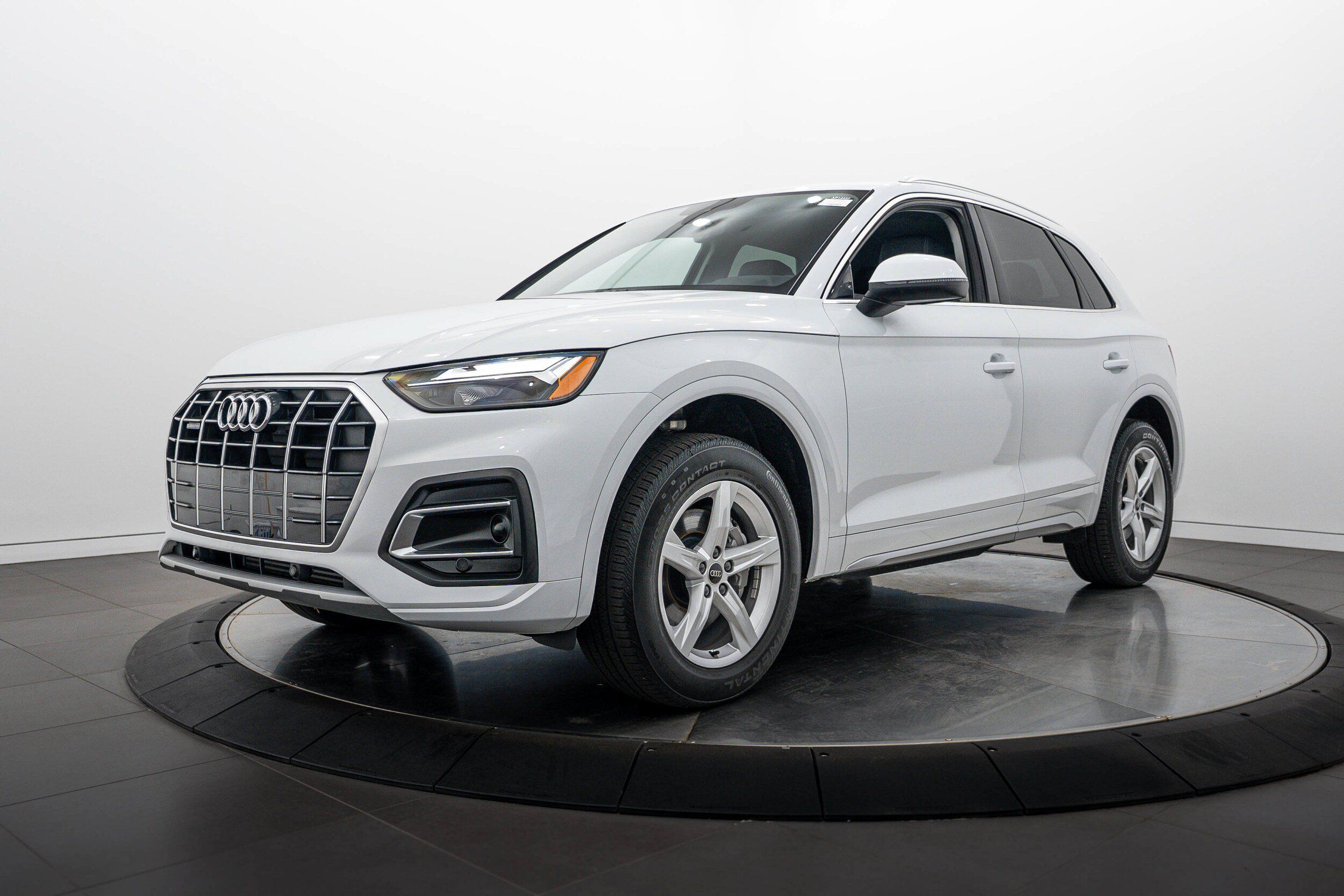 Certified 2024 Audi Q5 2.0T Premium AWD/4WD image 6