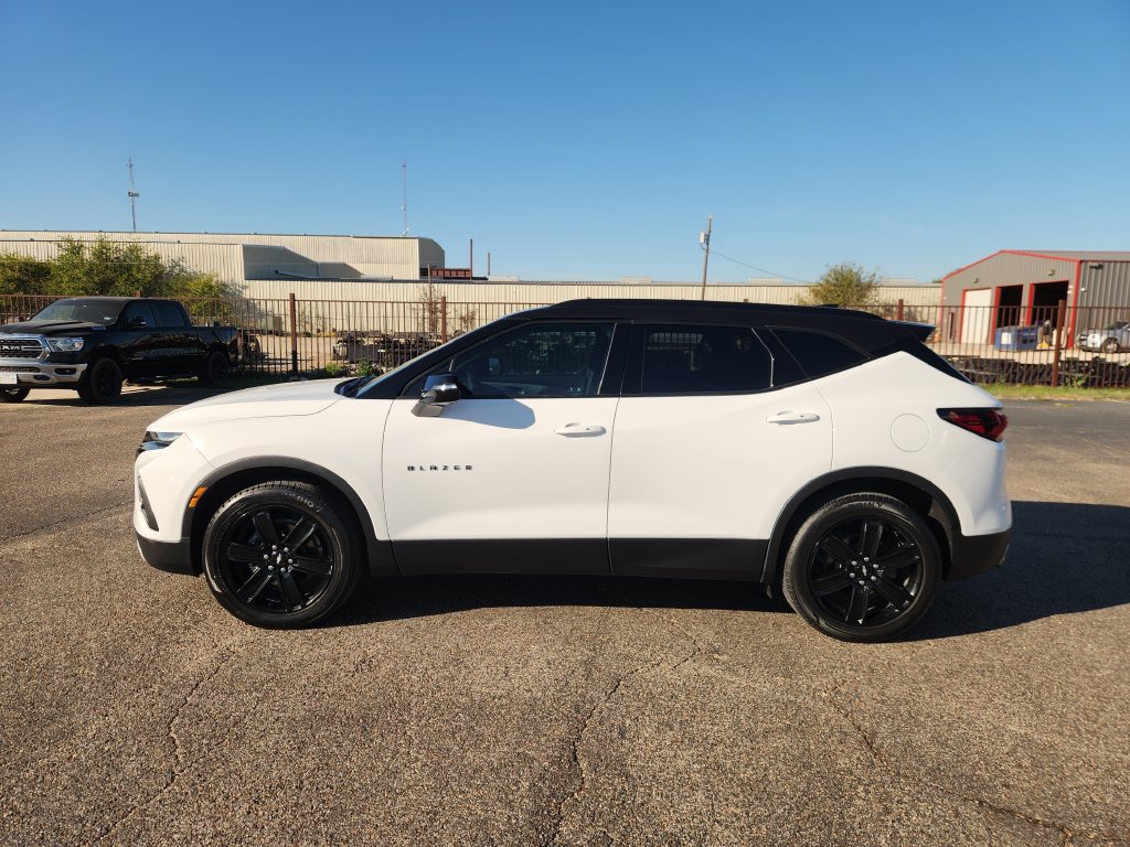 Used 2021 Chevrolet Blazer LT FWD image 4