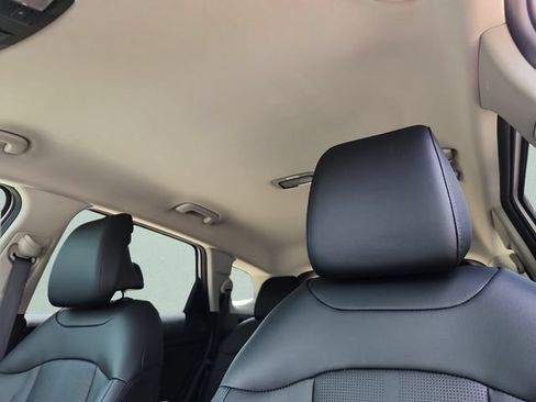 New 2026 Kia Sportage EX FWD image 27