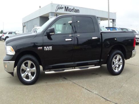 Used 2018 RAM 1500 Big Horn AWD/4WD image 1