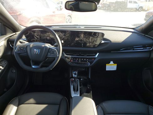 New 2026 Buick Envista Avenir image 12