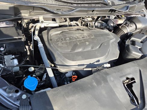 Used 2025 Honda Odyssey EX-L image 18