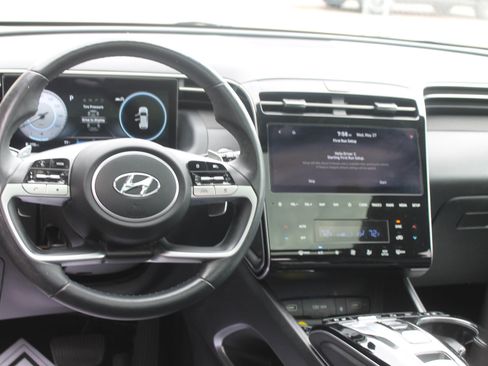Used 2022 Hyundai Tucson Limited FWD image 18