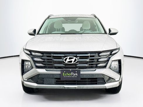 Used 2025 Hyundai Tucson SEL AWD/4WD image 2