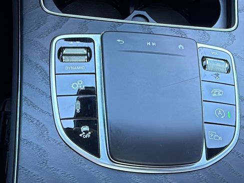 Used 2022 Mercedes-Benz GLC 43 AMG 4MATIC image 32