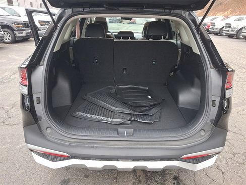 Used 2023 Kia Sportage EX image 30