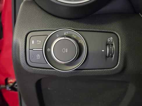 New 2025 Alfa Romeo Giulia image 21