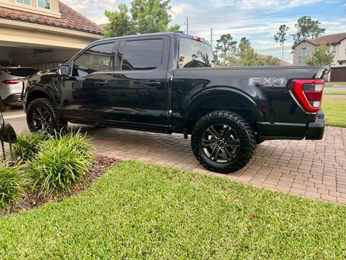 Used 2022 Ford F150 XLT w/ Equipment Group 302A High image 5