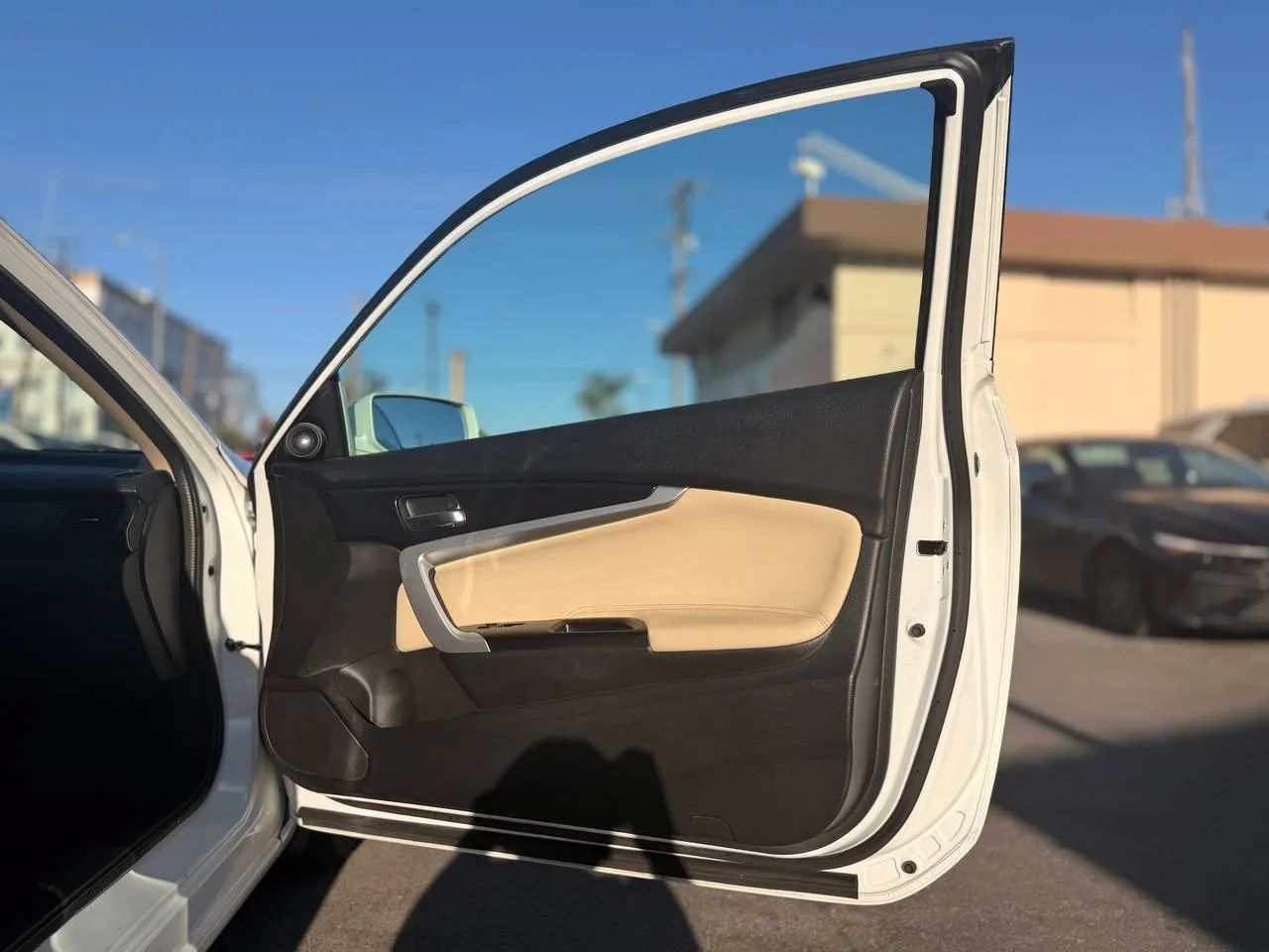 Used 2014 Honda Accord EX-L image 32