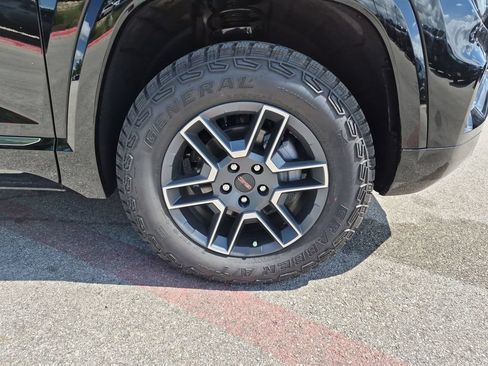 New 2026 GMC Terrain AT4 w/ Convenience Package III AWD/4WD image 16