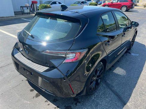 Certified 2022 Toyota Corolla SE FWD image 4